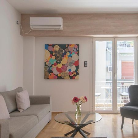 Delightful Stylish Two Bedroom Condo In Hip Area Of Central Athens Exterior photo